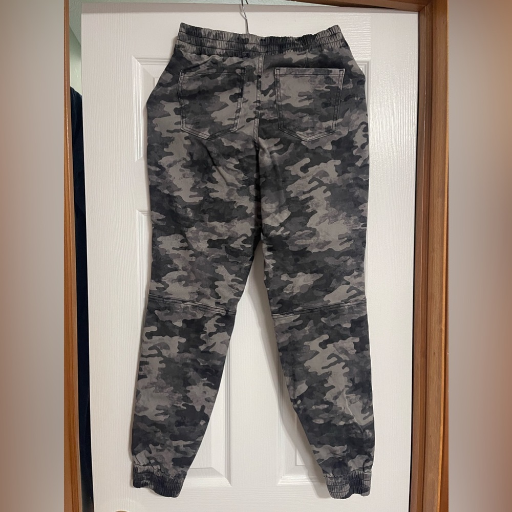 Spanx camo joggers.